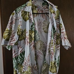 Men's Hawaiian button down